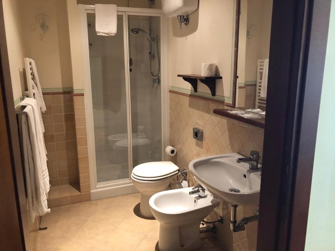 Agriturismo Beata Vanna 法布罗 外观 照片