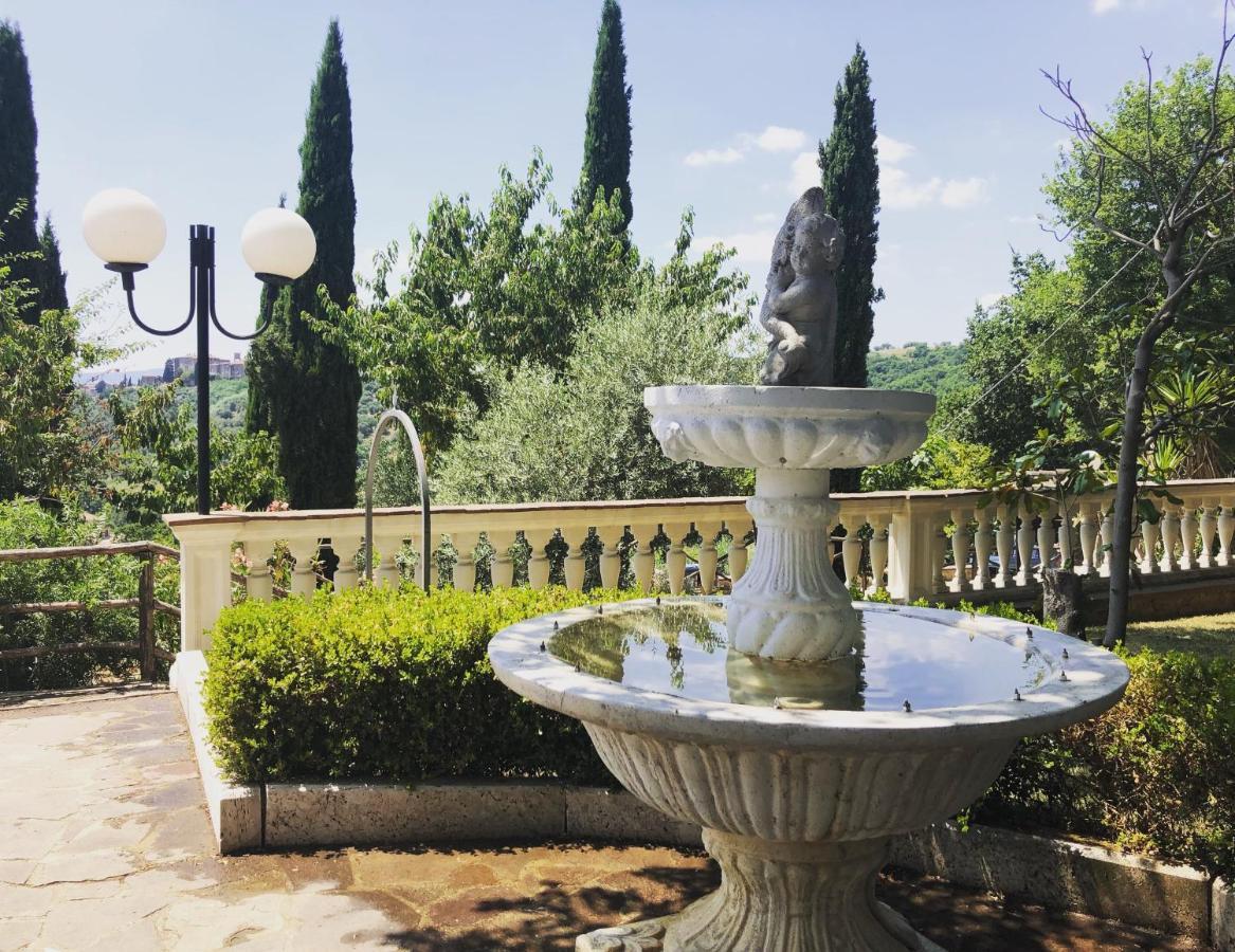 Agriturismo Beata Vanna 法布罗 外观 照片